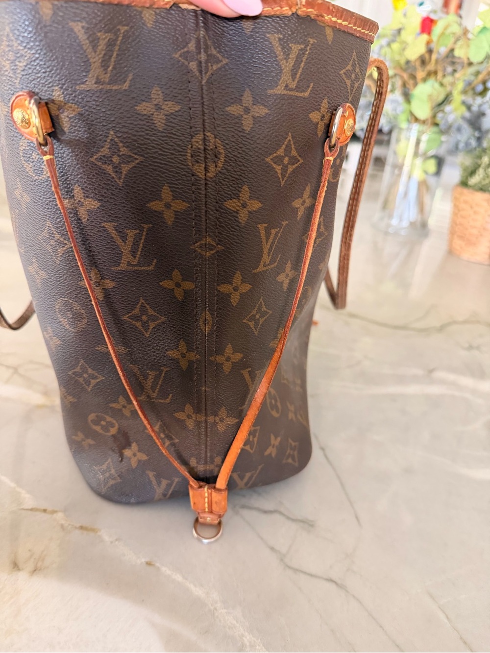Louis Vuitton Brown Monogram Canvas Tote with Vachetta Trim - Picture 6 of 9